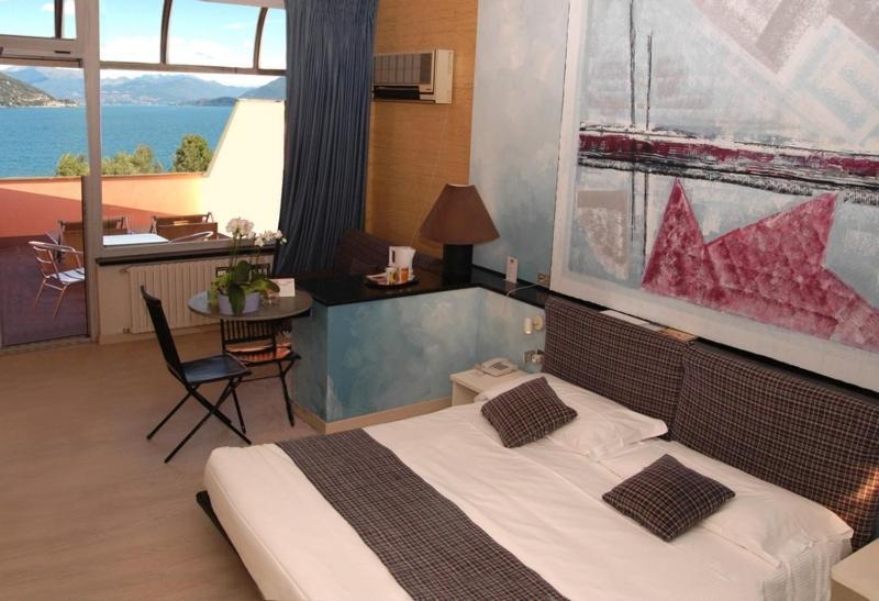 Conca Azzurra Wellness & Beauty Hotel Ranco Quarto foto